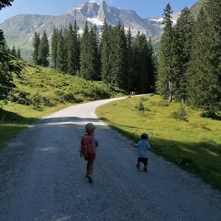 Manuela 7 * ラウリス